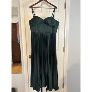 Emerald Green Formal Dress Size 14 NWT Spaghetti Strap Corset Bodice Slit Maxi
